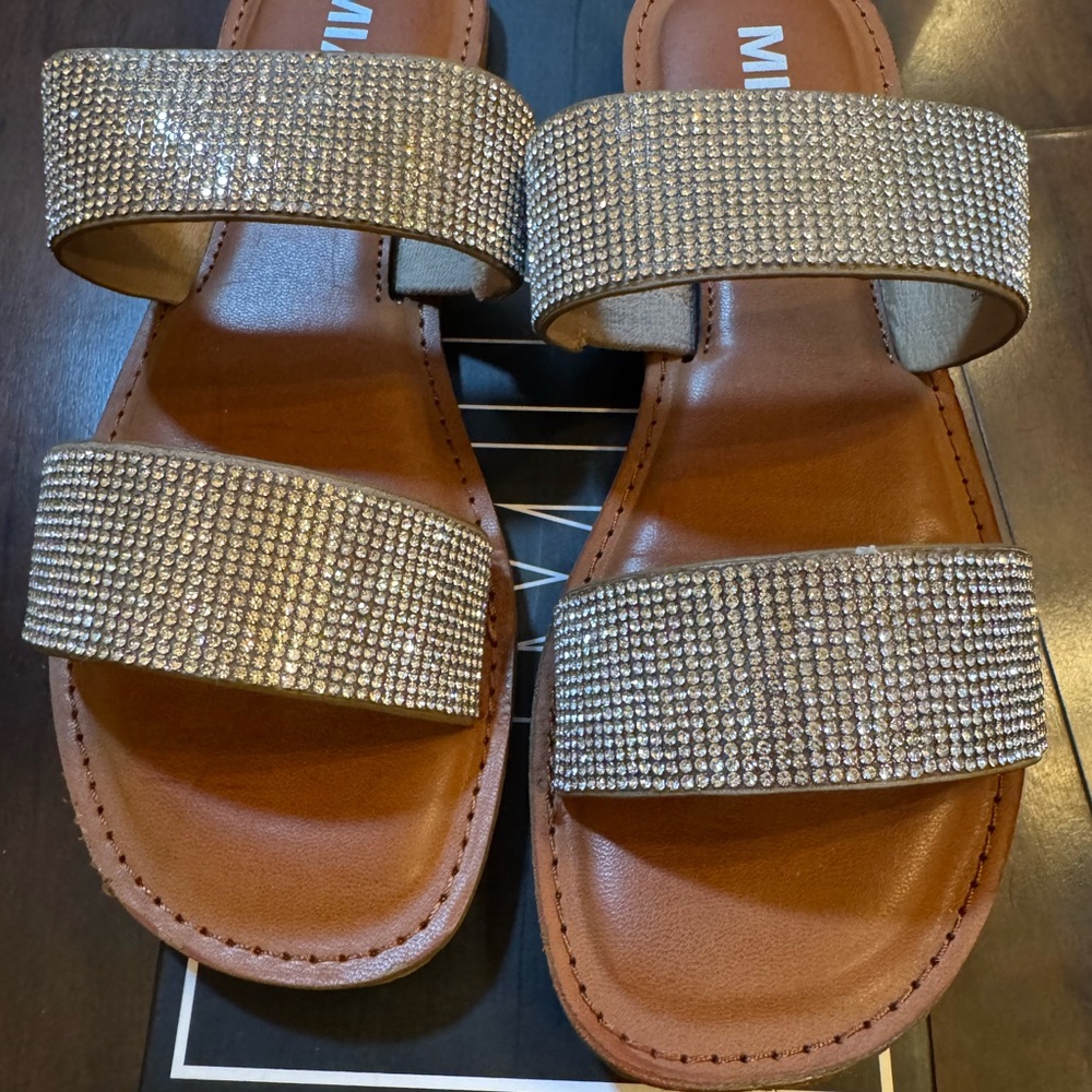 MIA Silver Rhinestone Sandals